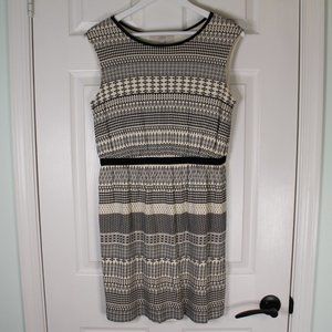 LOFT Black and white patterned dress